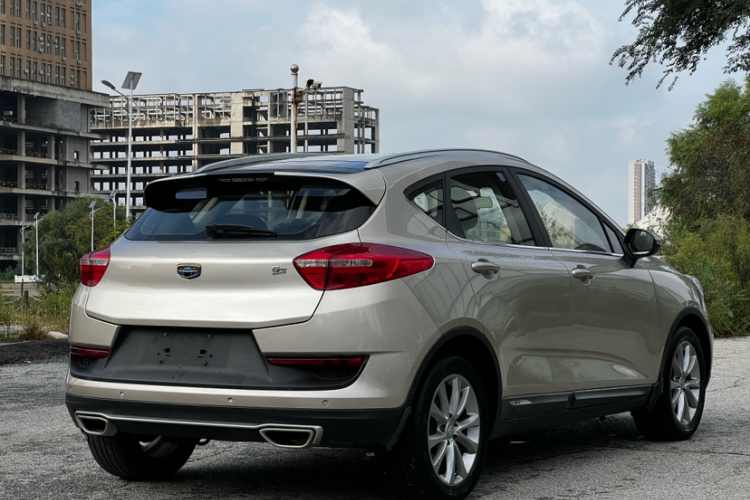 吉利汽车 帝豪GS 2016款 运动版 1.8L 手动领尚型车身外观6005