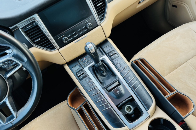 保时捷 2017款  Macan 2.0T局部细节18