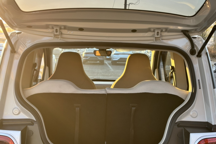 五菱汽车 宏光MINIEV 2024款 第三代 215km 青春版局部细节23