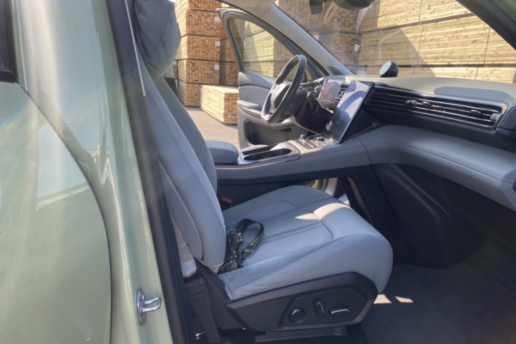 蔚来ES6 2019款 430KM 性能版局部细节41