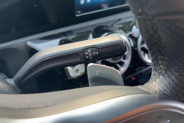 奔驰A级 2020款 A 180 L 运动轿车局部细节18