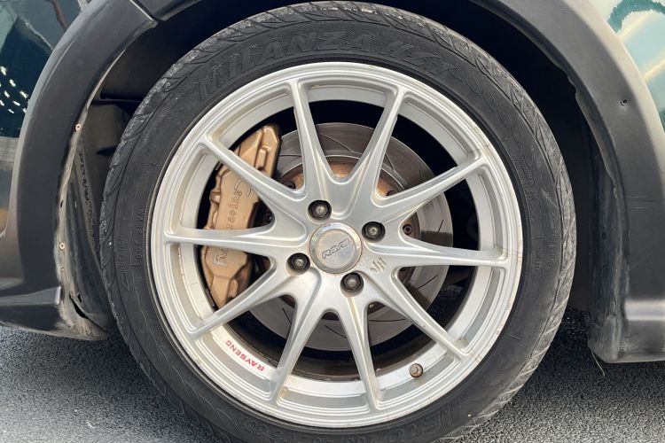 铃木 雨燕 2016款 1.5L 自动时尚型酷玩版车身外观6007