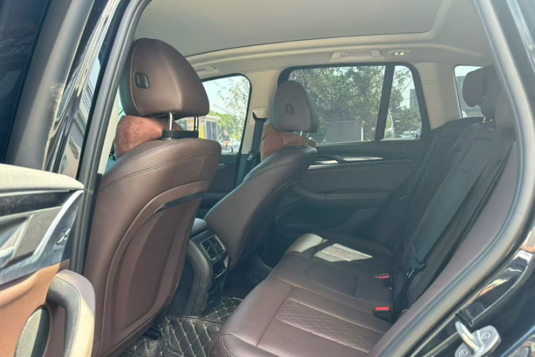 宝马X3 2022款 xDrive25i M运动套装中控内饰7003