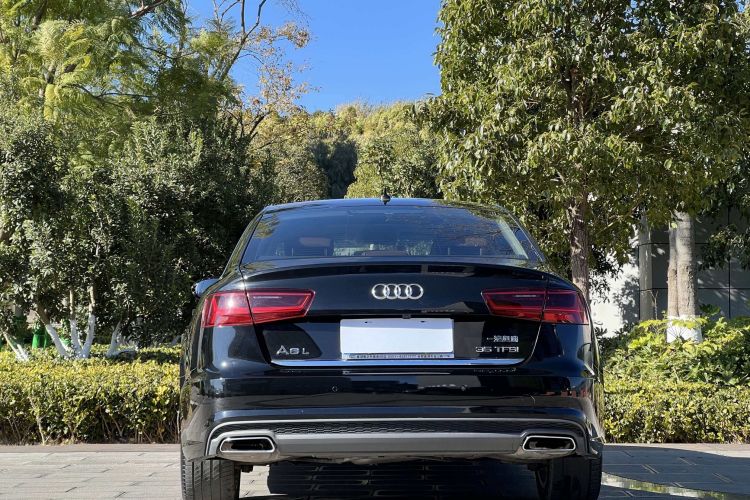 奥迪A6L 2018款 30周年年型 35 TFSI 时尚型车身外观6004