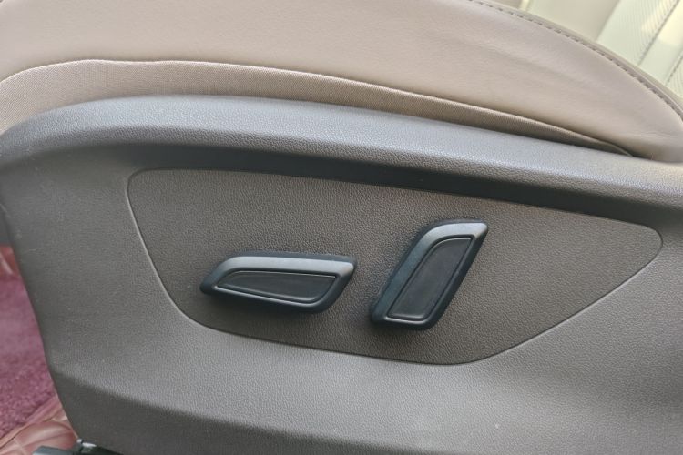 名爵 MG ES5 2025款 525max 后驱智驾版局部细节9013