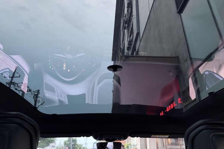 保时捷 2020款 Taycan局部细节22