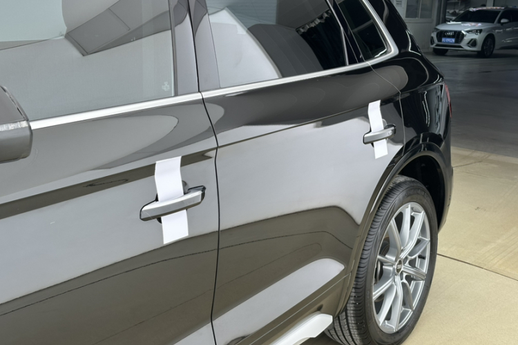 奥迪Q5L 2022款 改款 45T 豪华动感型车身外观6011