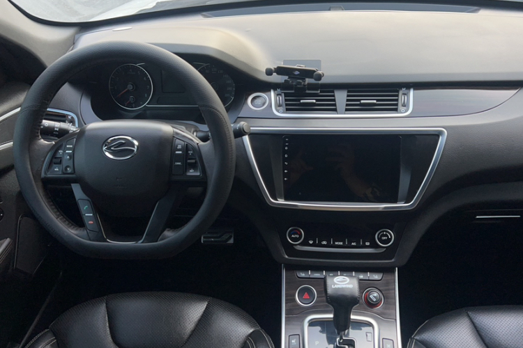 陆风X7 2015款 2.0T 全景旗舰版中控内饰7002