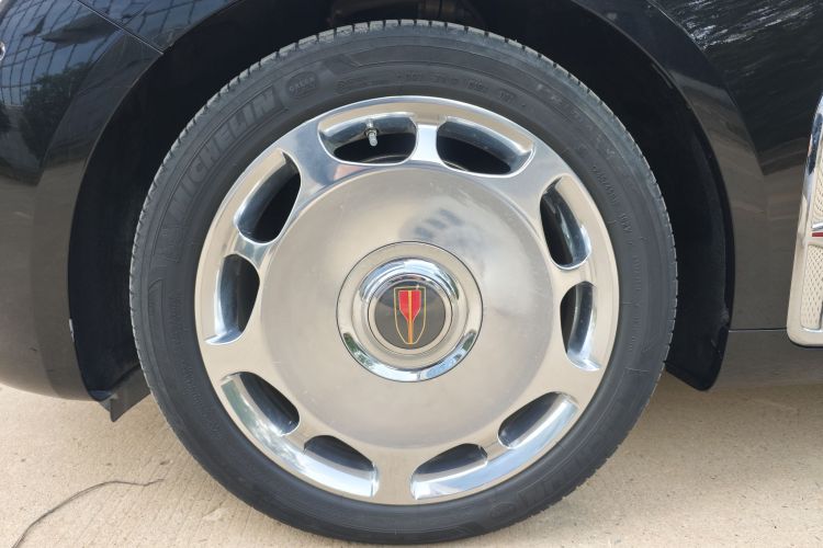 红旗H9 2020款 2.0T 智联旗畅版车身外观6012