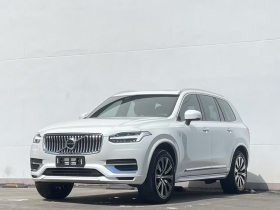 沃尔沃XC90 2023款 B5 智行豪华版 5座