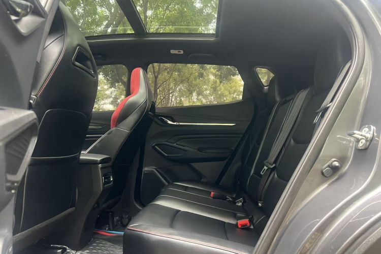 长安X5 PLUS 2024款 1.5T DCT智尊型中控内饰7003