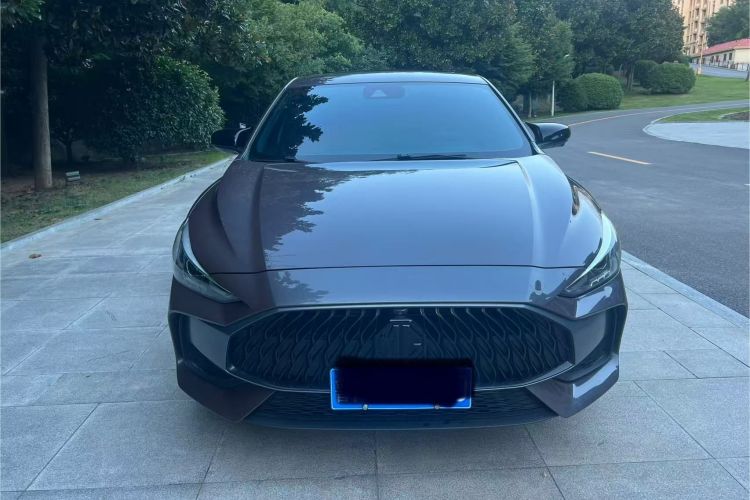 名爵 MG5 2021款 改款 300TGI DCT青奢旗舰版车身外观6001