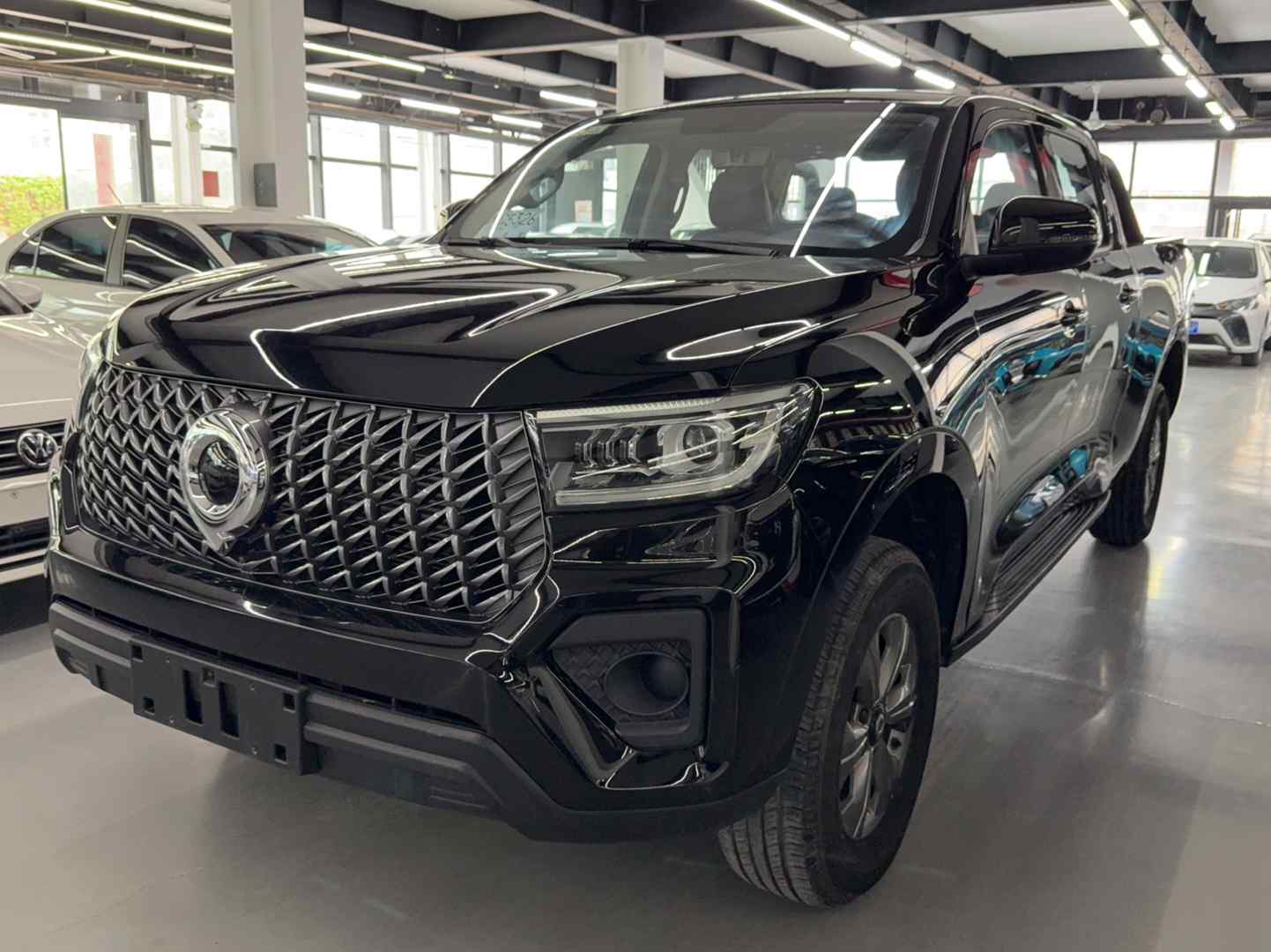 长城 炮 2023款 2.0T商用版自动柴油两驱精英型长箱GW4D20M(2)