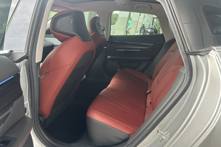 小鹏P7 2020款 670E中控内饰7001