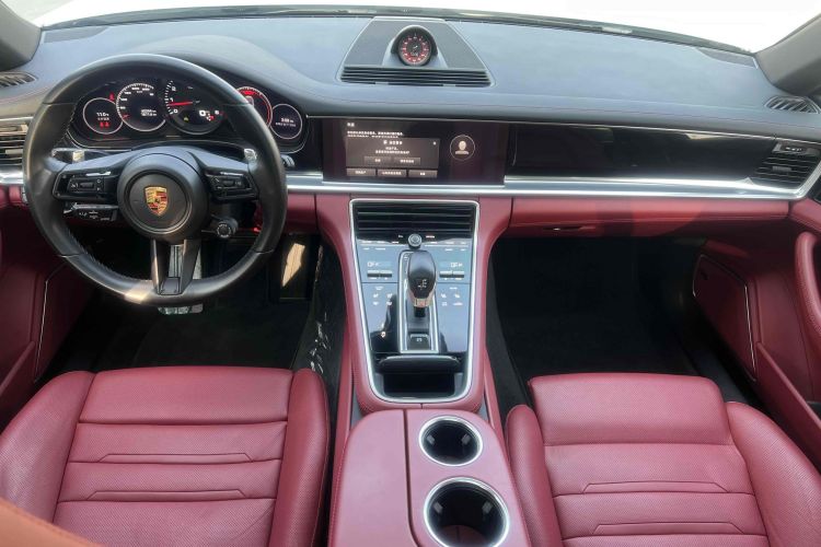 保时捷 2023款 改款 Panamera 2.9T 铂金版中控内饰7003