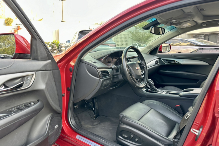 凯迪拉克ATS-L 2016款 28T 时尚型中控内饰7003