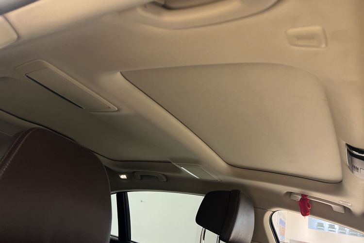 宝马7系 2019款 730Li 豪华套装中控内饰7007