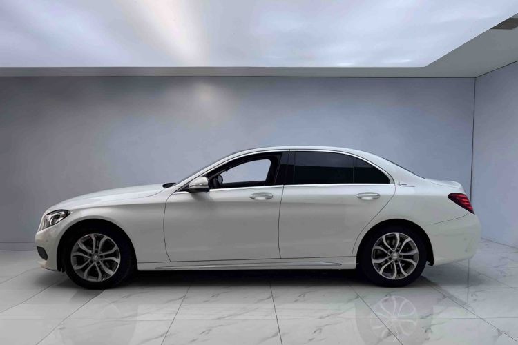 奔驰C级 2015款 改款 C 200 L 运动型车身外观6003