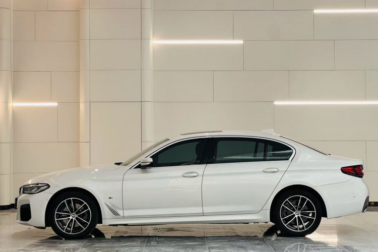 宝马5系 2021款 525Li M运动套装车身外观6003