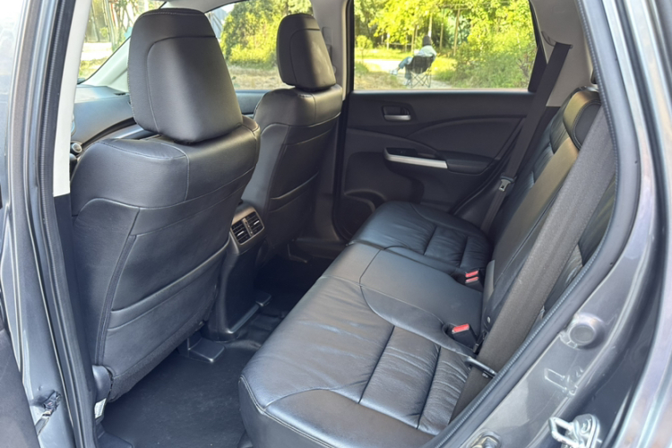 本田CR-V 2012款 2.4L 四驱豪华版中控内饰7012