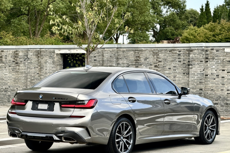 宝马3系 2021款 320Li M运动套装车身外观6001