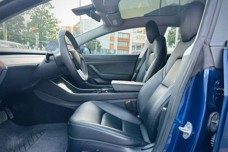 特斯拉 Model 3 2019款 标准续航后驱升级版中控内饰7003