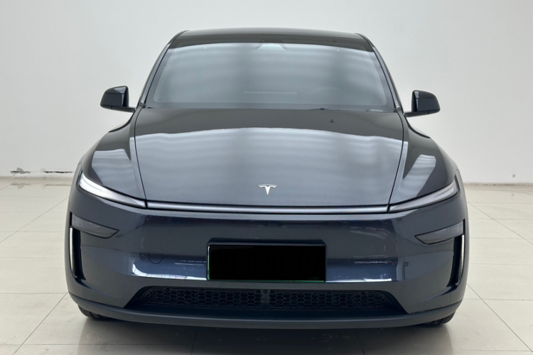 特斯拉 Model Y 2025款 后轮驱动版车身外观6002