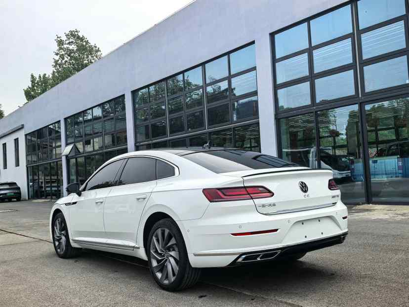 一汽-大众CC 2025款 380TSI 夺目 众享款(4)
