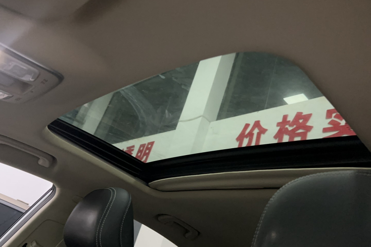 吉利汽车 帝豪GL 2018款 1.4T DCT精英智联型局部细节22