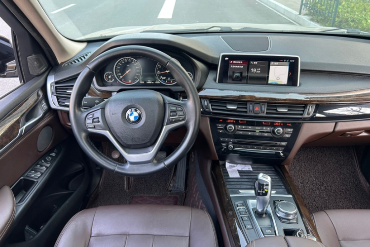 宝马X5(进口) 2018款 xDrive28i中控内饰7015