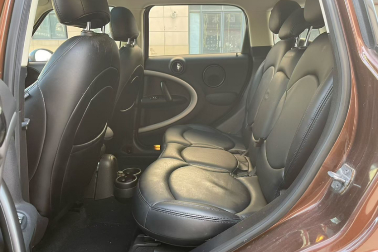 MINI Countryman 2014款 1.6L COOPER Fun中控内饰7006