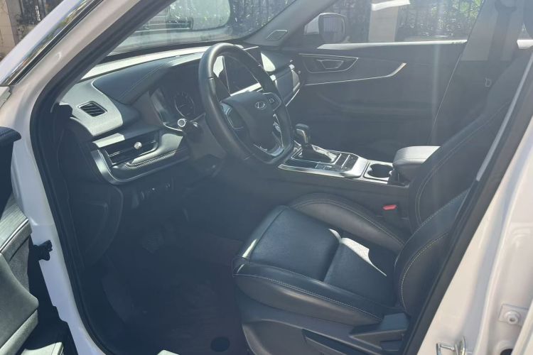 奇瑞 瑞虎8 2020款 经典 1.5TCI 自动尊崇版 5座中控内饰7002