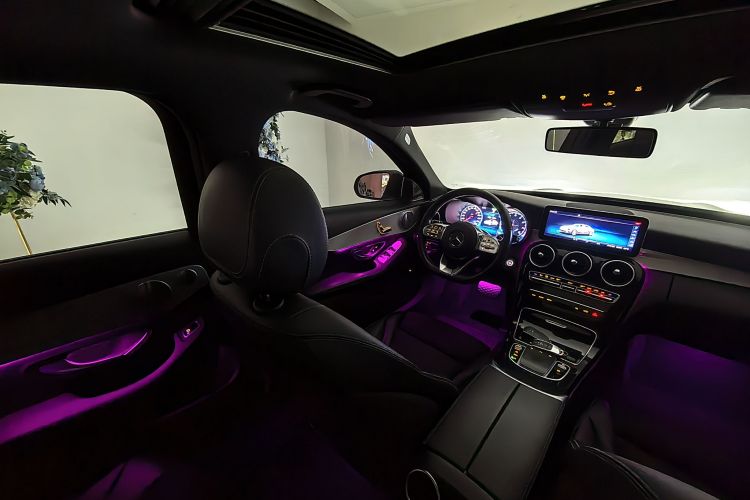 奔驰C级 2021款 C 260 星耀臻藏版中控内饰7004