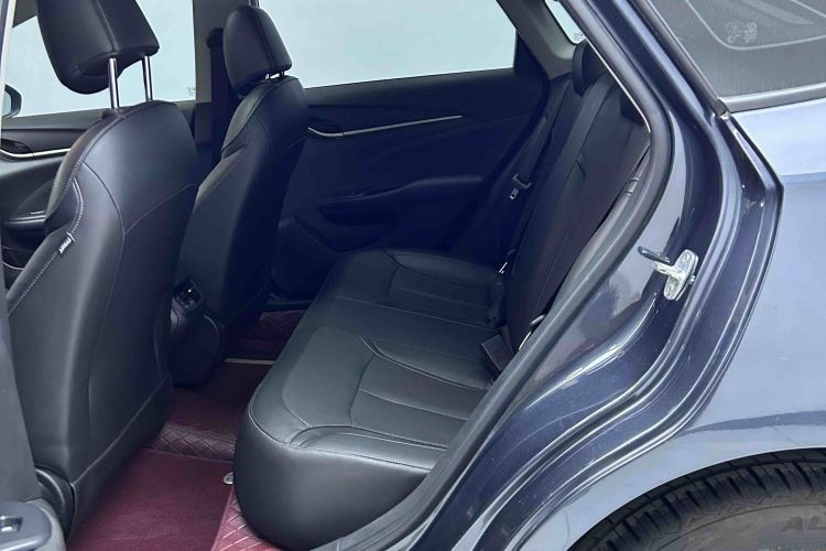 别克 英朗 2021款 1.3T 自动轻混动精英型中控内饰7002