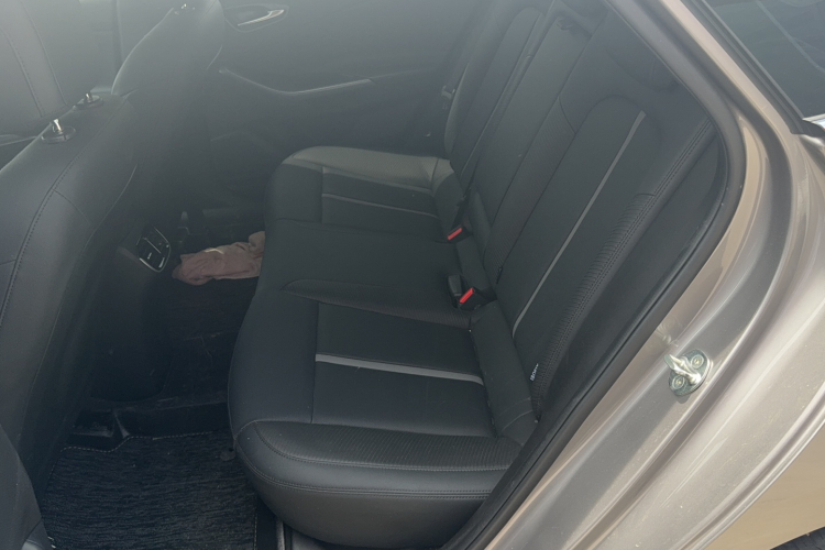 现代 菲斯塔 2019款 280TGDi 智速版 国VI中控内饰7001