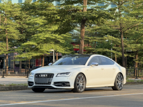 奥迪A7 2014款 50 TFSI quattro 豪华型