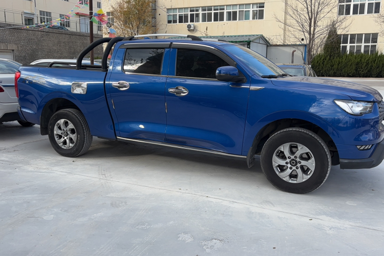 长城 炮 2021款 2.0T商用版自动柴油四驱精英型长箱GW4D20M车身外观6002