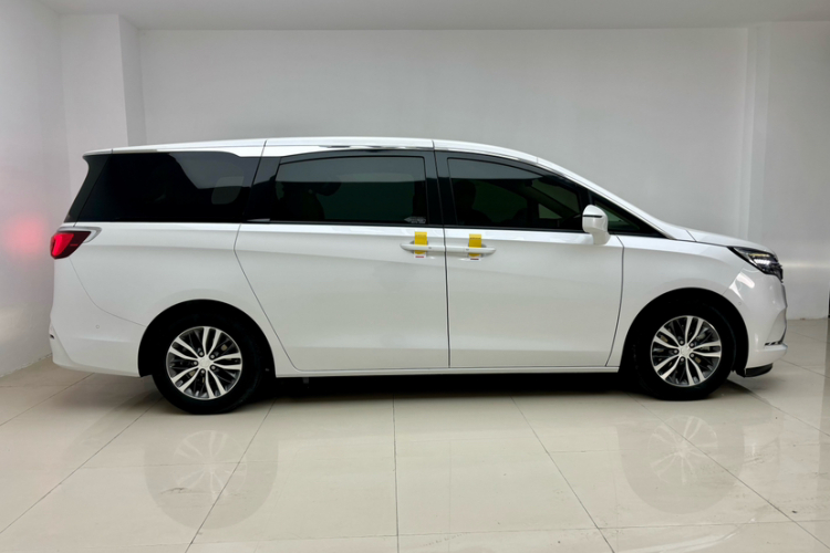 别克GL8 2021款 ES陆尊 653T 尊享型车身外观6002