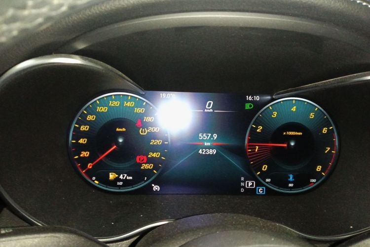 奔驰C级 2021款 C 200 L 时尚型运动版中控内饰15