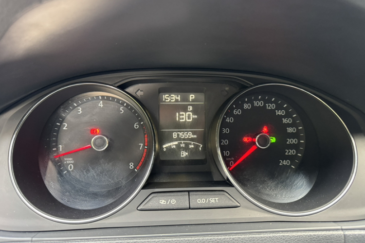 大众 朗逸 2017款 1.6L 自动舒适版中控内饰15