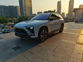 蔚来ES8 2018款 创始版