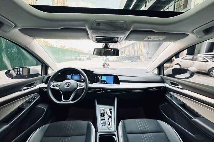 大众 高尔夫 2023款 280TSI DSG Pro中控内饰7001