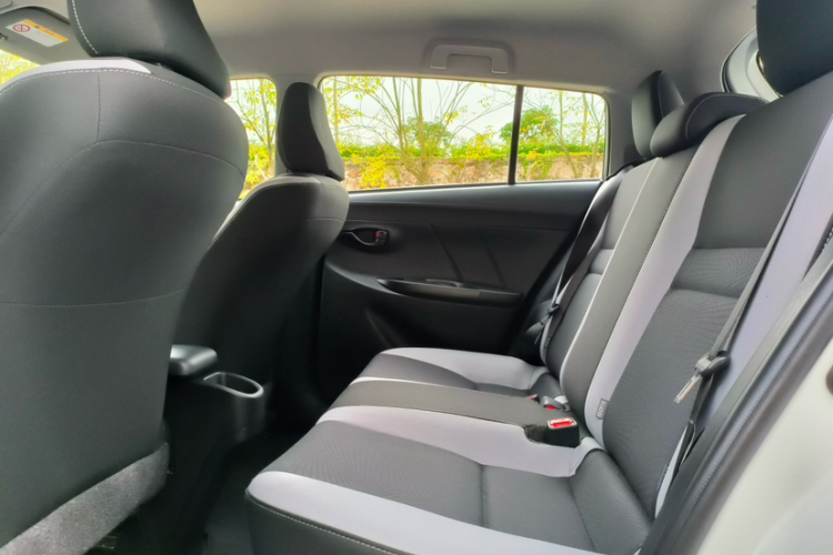 丰田 YARiS L 致炫 2022款 致炫X 1.5L CVT领先PLUS版中控内饰7004