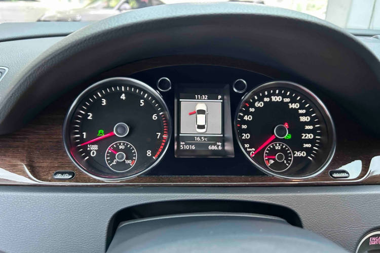 大众 迈腾 2013款 3.0FSI 旗舰型中控内饰15