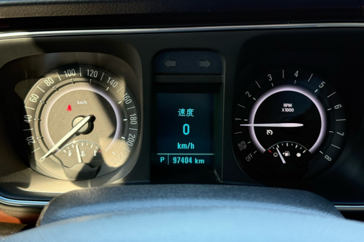 别克GL8 2018款 28T 豪华型 国VI中控内饰15