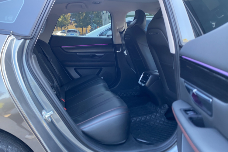 小鹏P7 2020款 670N中控内饰7004