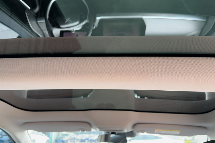 小鹏P7 2021款 480N局部细节22