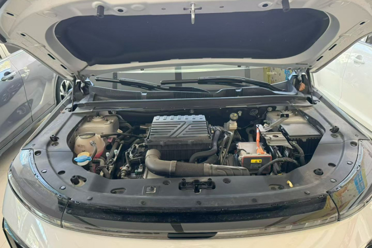 捷途山海L7 2024款 1.5T 120km  ULTRA 5座车身外观6009