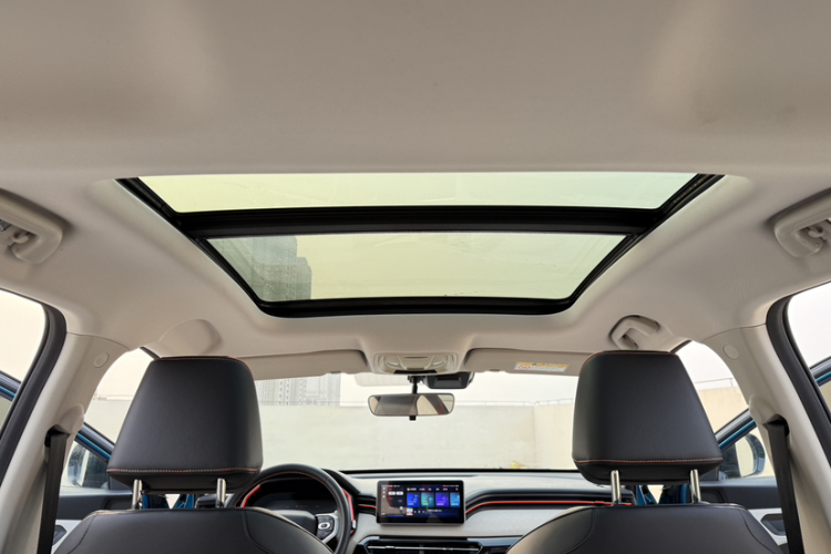 哈弗赤兔 2021款 激擎版 1.5T 白银兔局部细节22