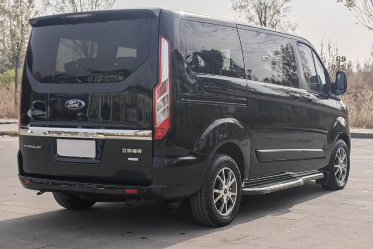 福特 途睿欧 2017款 2.0T 自动精睿版车身外观6006